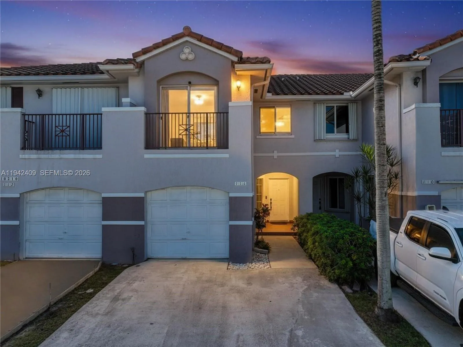 4 bedroom 2 bath for sale at 10210 SW 154th Pl # 8, Miami FL 33196