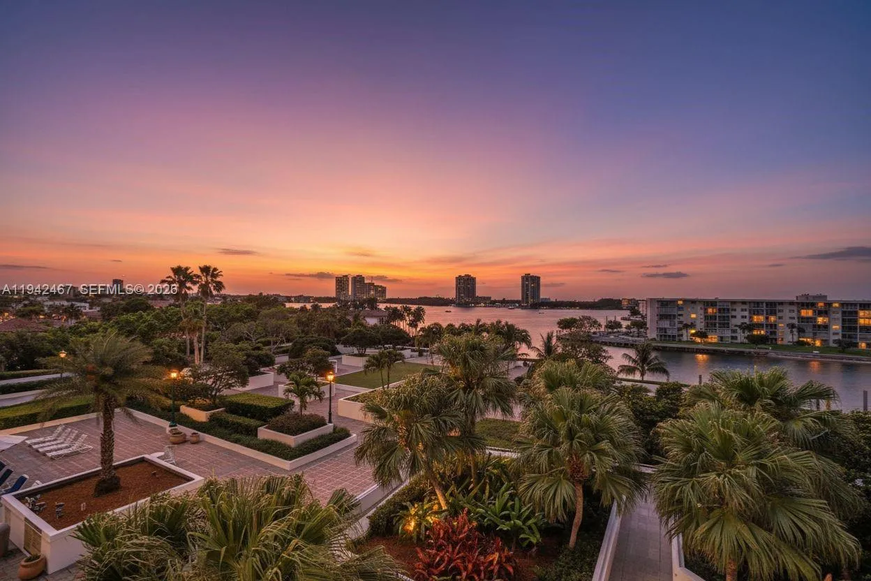 1000 E Island Blvd # 503, Aventura FL 33160