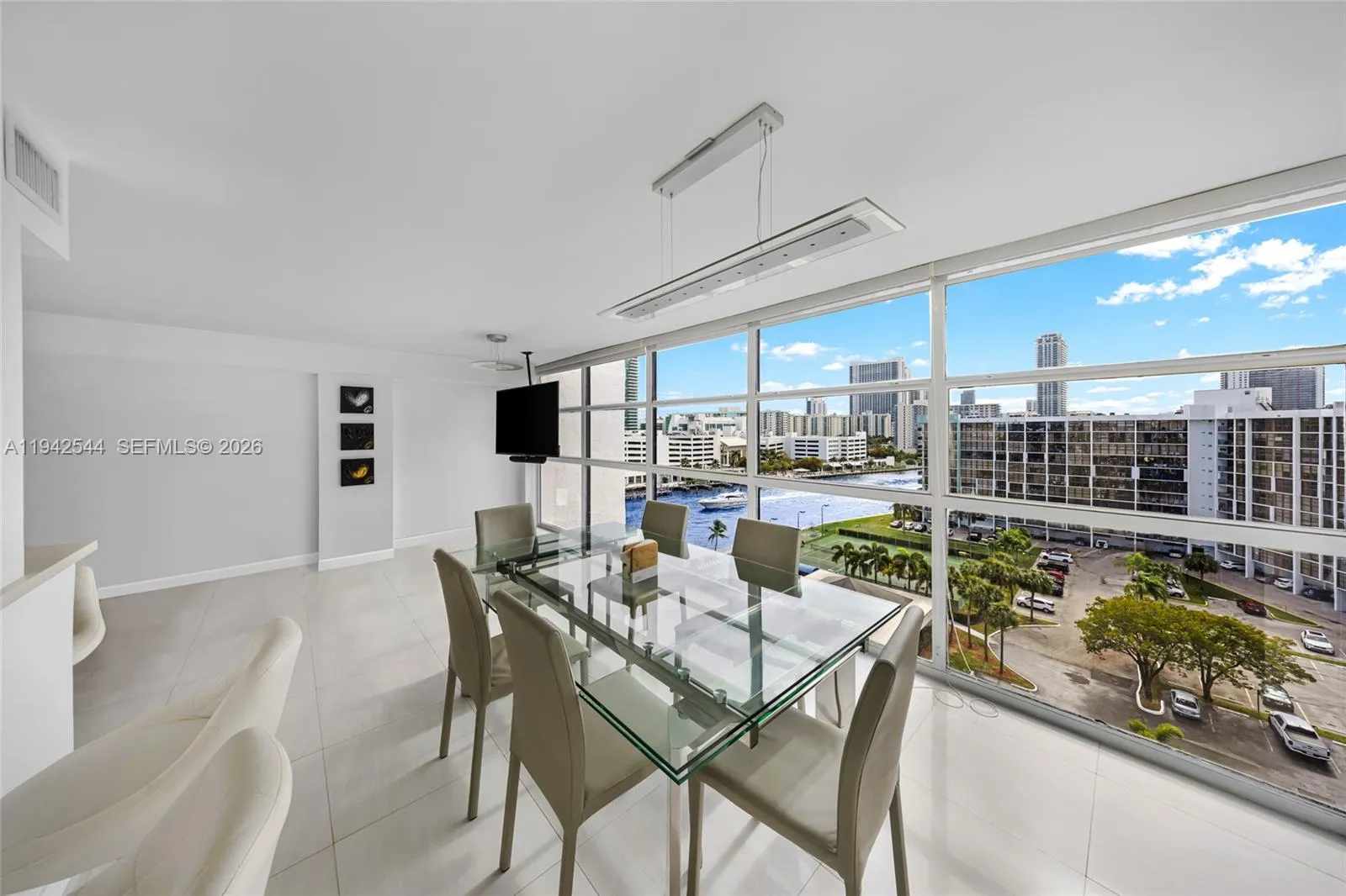 2 bedroom 2 bath for sale at 600 Parkview Dr # 1114, Hallandale Beach FL 33009