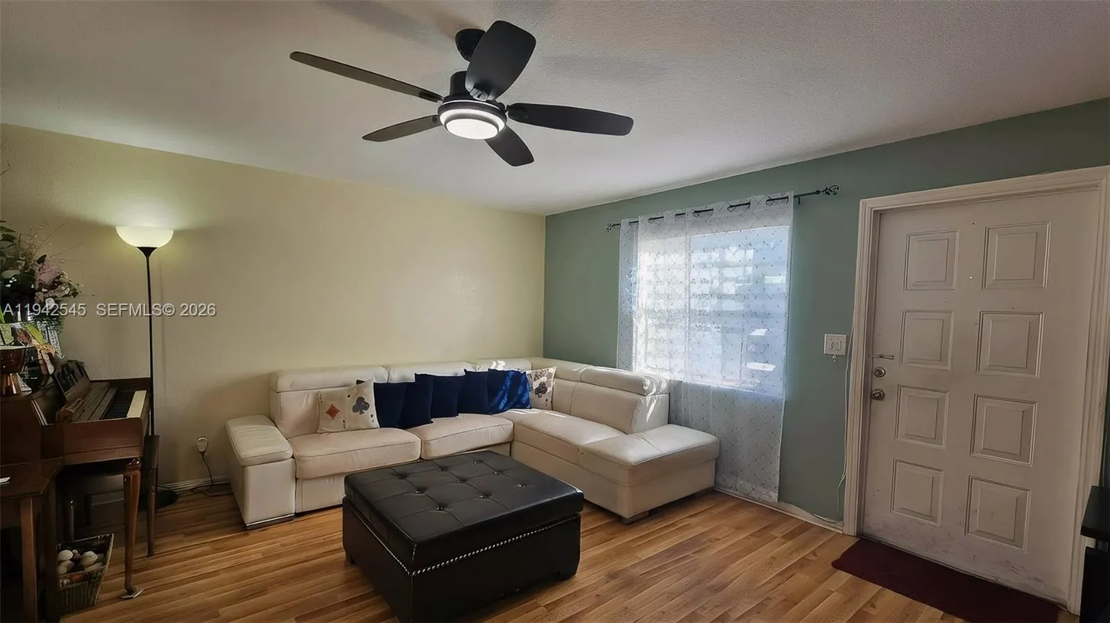 2 bedroom 2 bath for sale at 2200 Monroe St # 3, Hollywood FL 33020