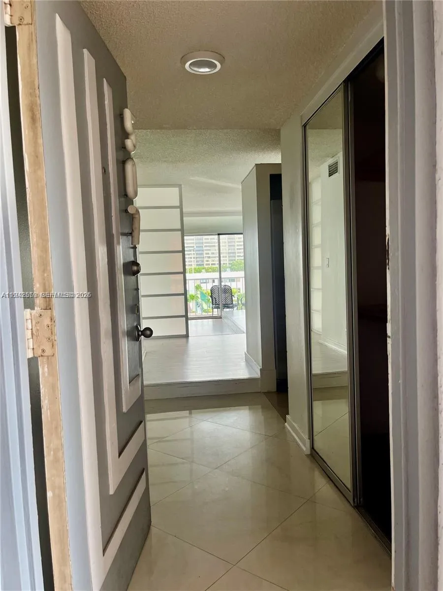 1 bath for sale at 1650 NE 115th St # 507, Miami FL 33181
