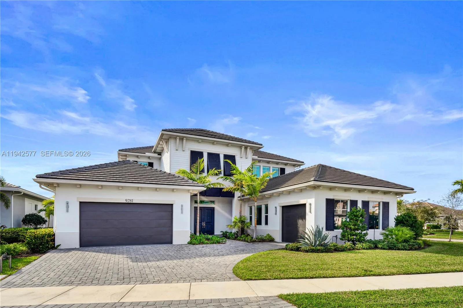 5 bedroom 6 bath for sale at 9281 Coral Isles Cir, Palm Beach Gardens FL 33412