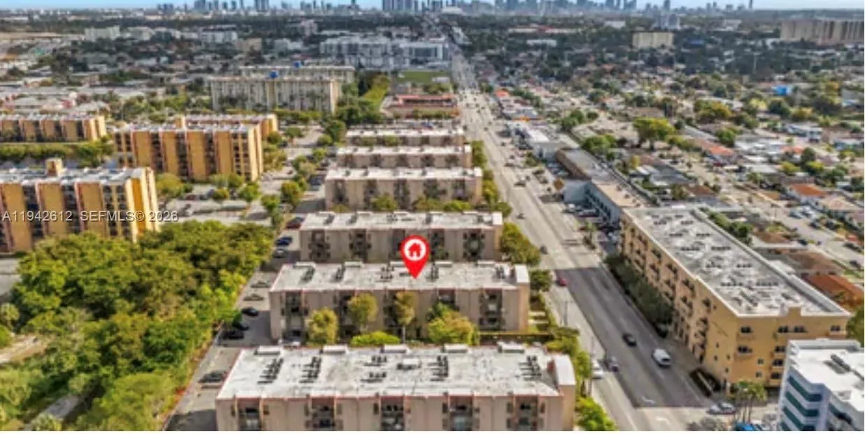 4841 NW 7th St # 4, Miami FL 33126