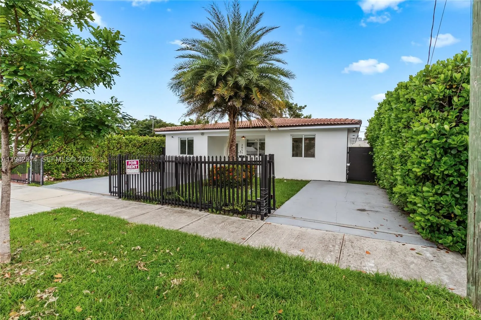 3855 SW 1st St, Miami FL 33134