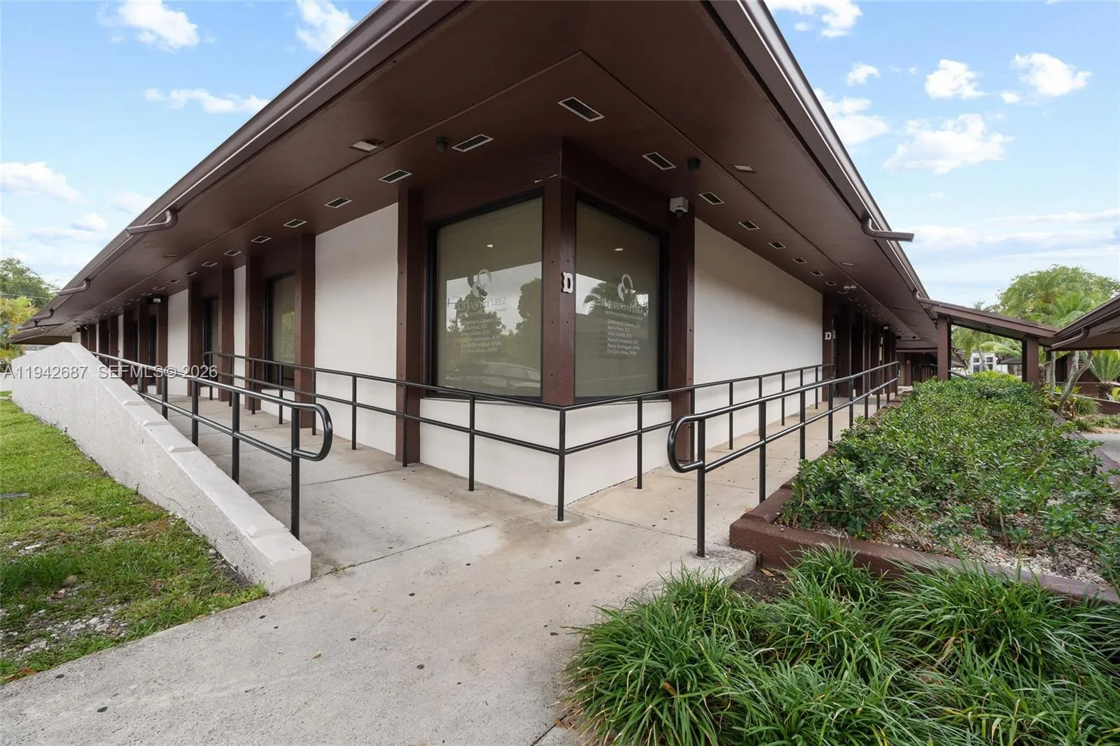 8525 SW 92nd St # 16, Miami FL 33156