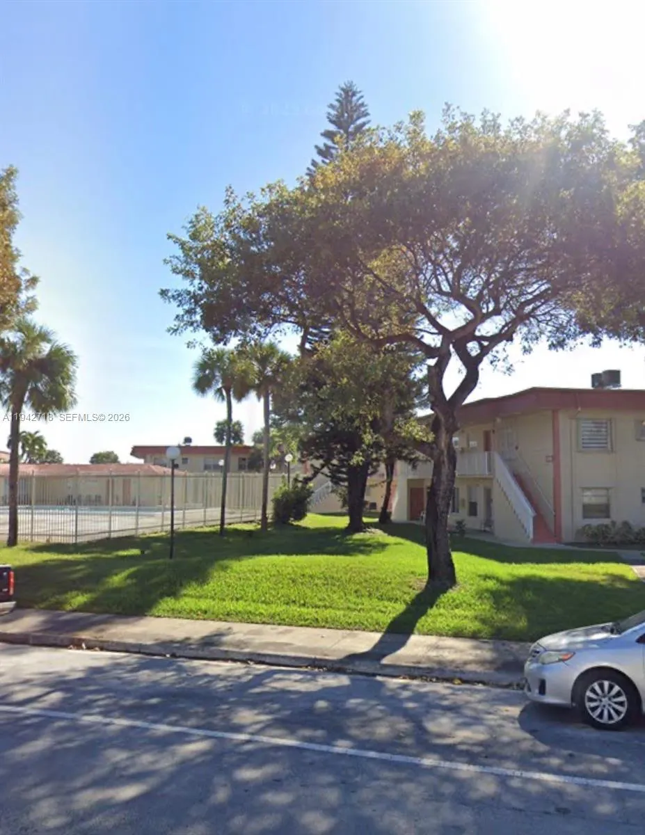 3 bedroom 1 bath for sale at 12840 SW 43rd Dr # B, Miami FL 33175