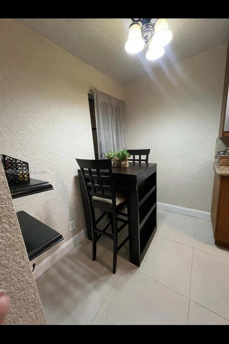1471 NW 94th Ave # 240, Pembroke Pines FL 33024