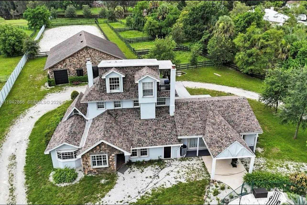 502 Rambling Drive Cir, Wellington FL 33414
