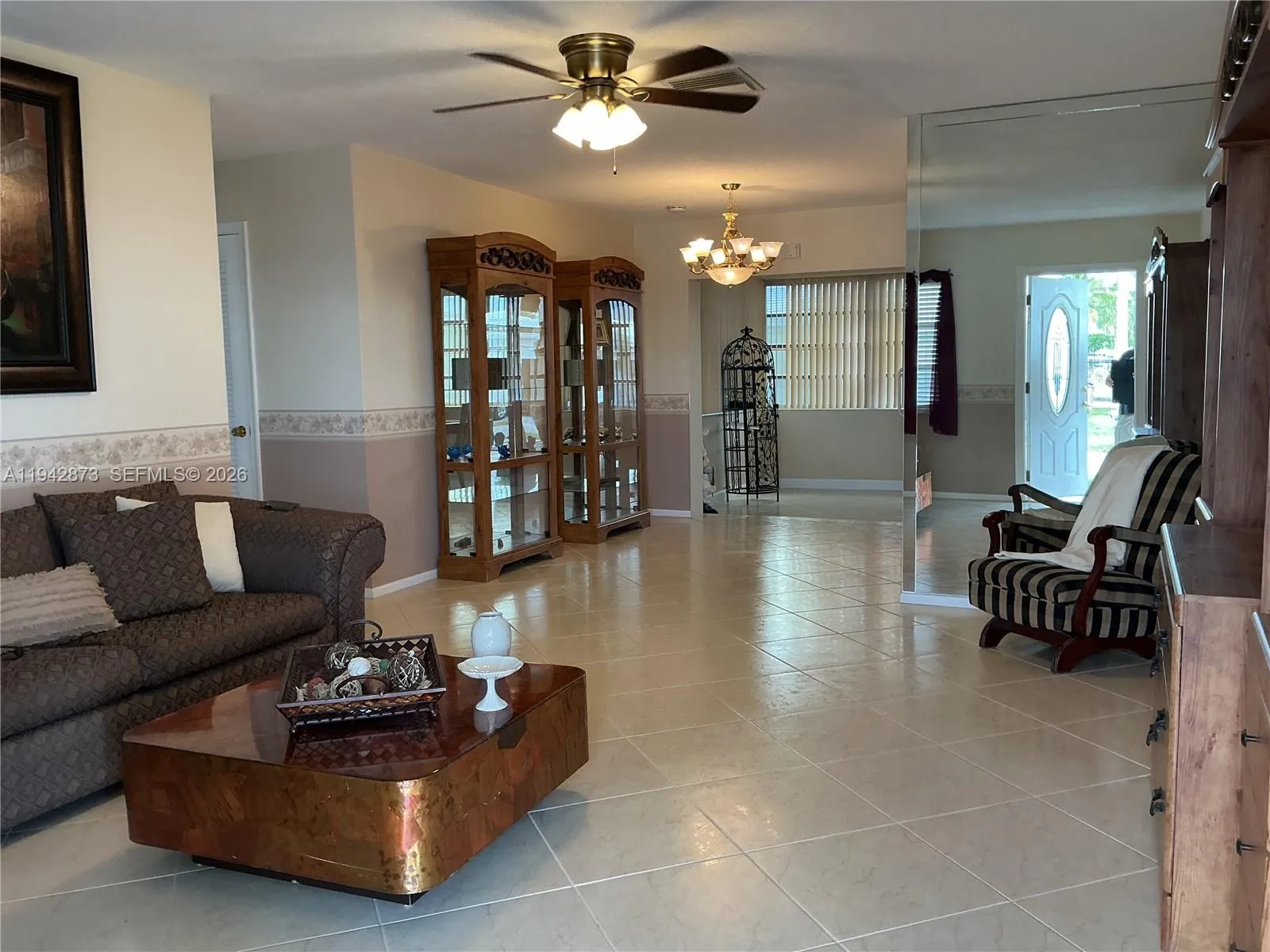 8604 NW 59th Pl, Tamarac FL 33321