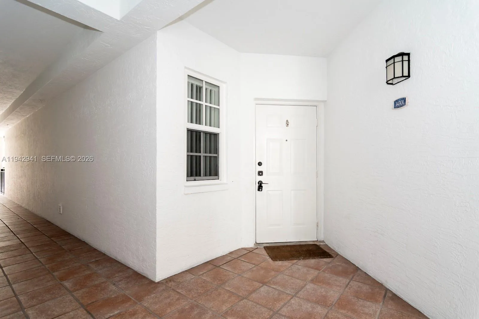 3215 NE 184th St # 14301, Aventura FL 33160