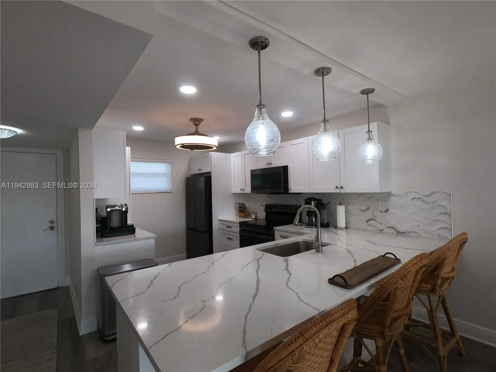 2 bedroom 2 bath for sale at 3930 Inverrary Blvd # D, Lauderhill FL 33319