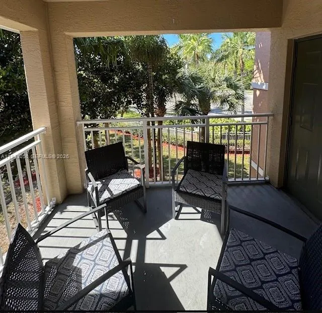 6434 Emerald Dunes Dr # 304, West Palm Beach FL 33411
