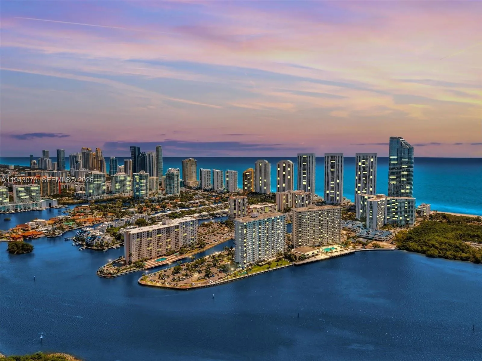 1 bedroom 1 bath for sale at 500 Bayview Dr # 228, Sunny Isles Beach FL 33160