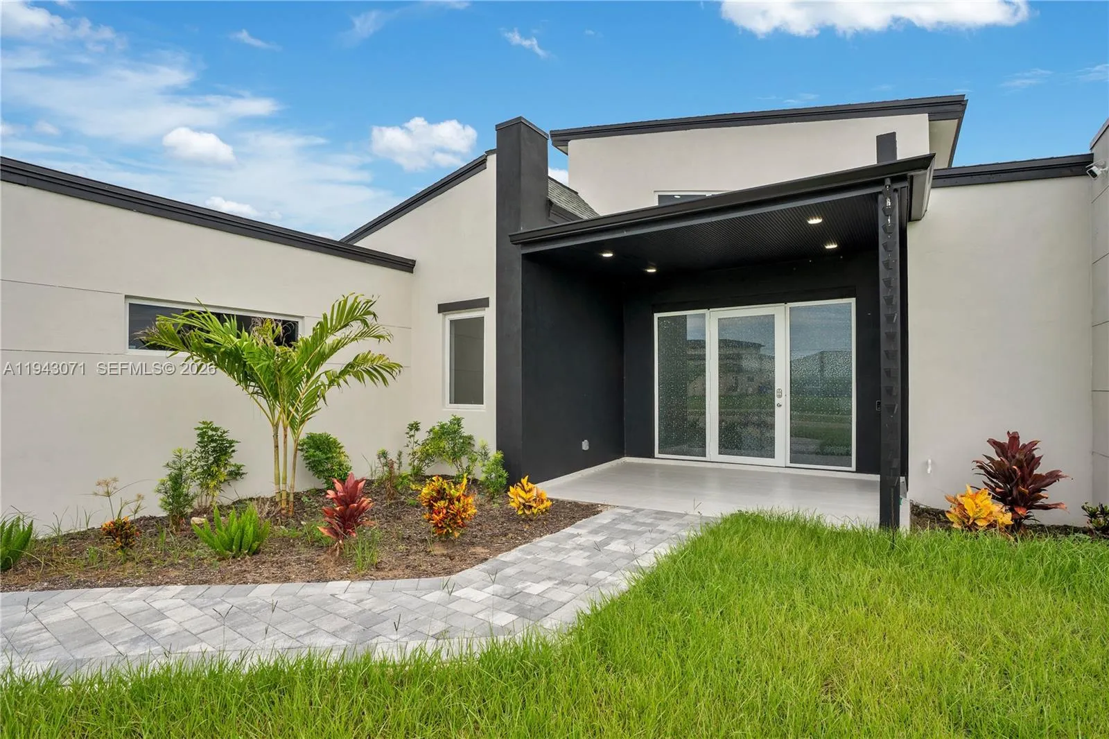 4009 W Jacaranda Pkwy, Cape Coral FL 33993