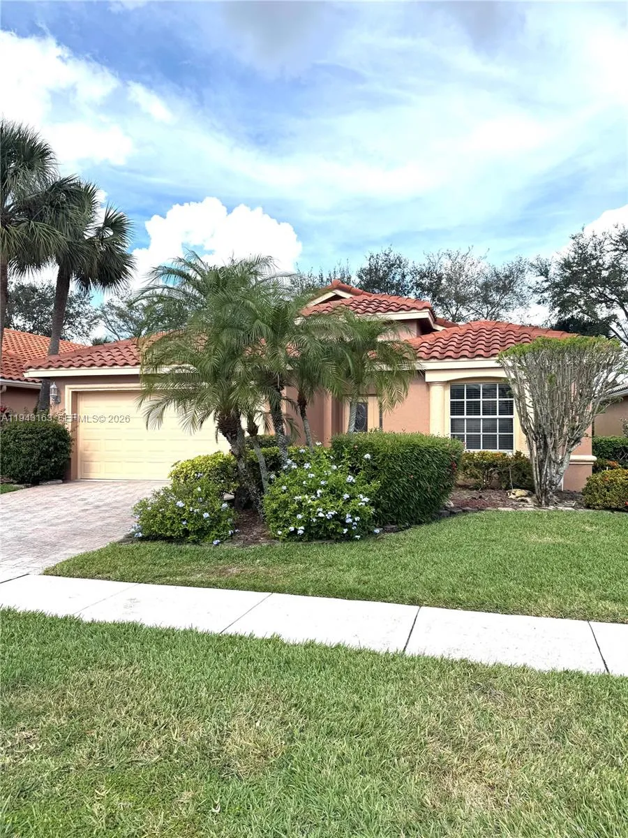 7633 Trapani Ln, Boynton Beach FL 33472