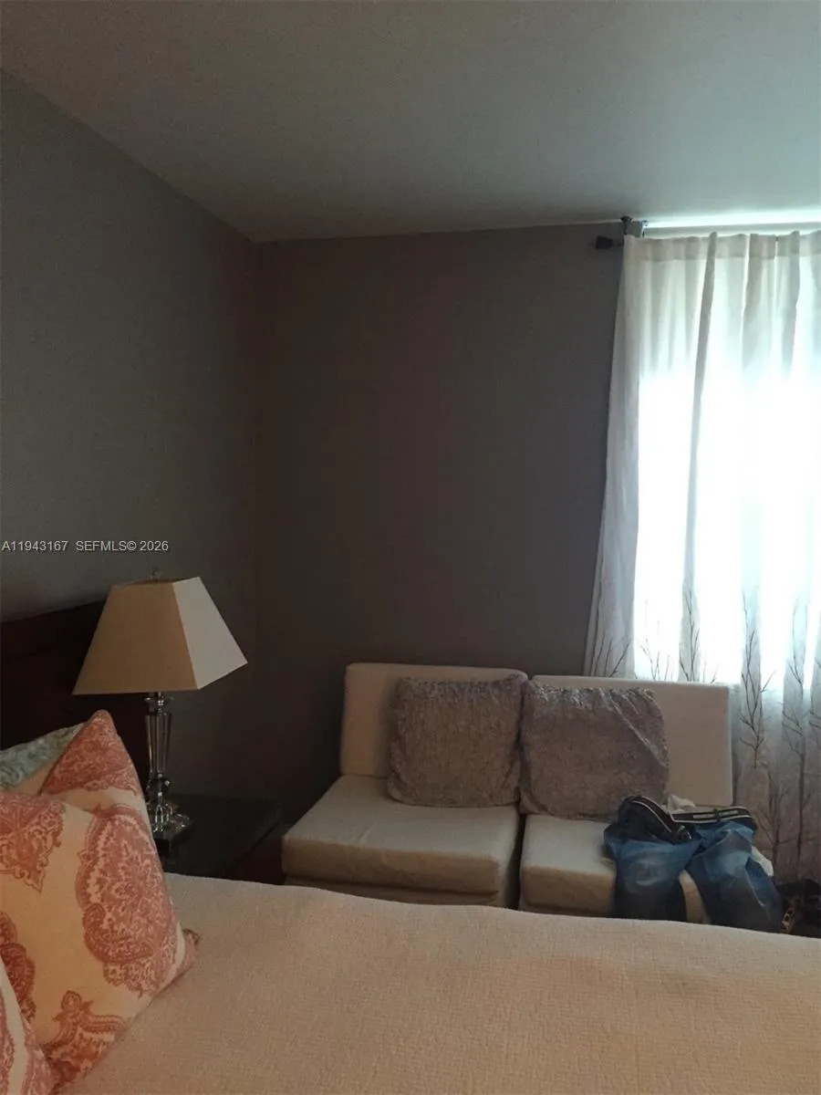 100 Lincoln Rd # 814, Miami Beach FL 33139