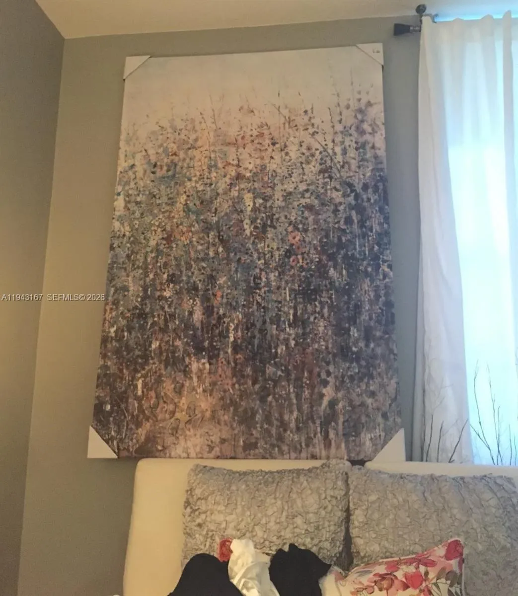 100 Lincoln Rd # 814, Miami Beach FL 33139