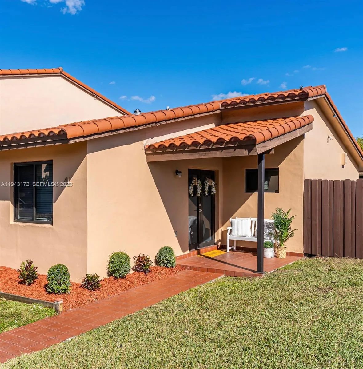 3 bedroom 2 bath for sale at 3815 SW 82nd Ave # 41, Miami FL 33155