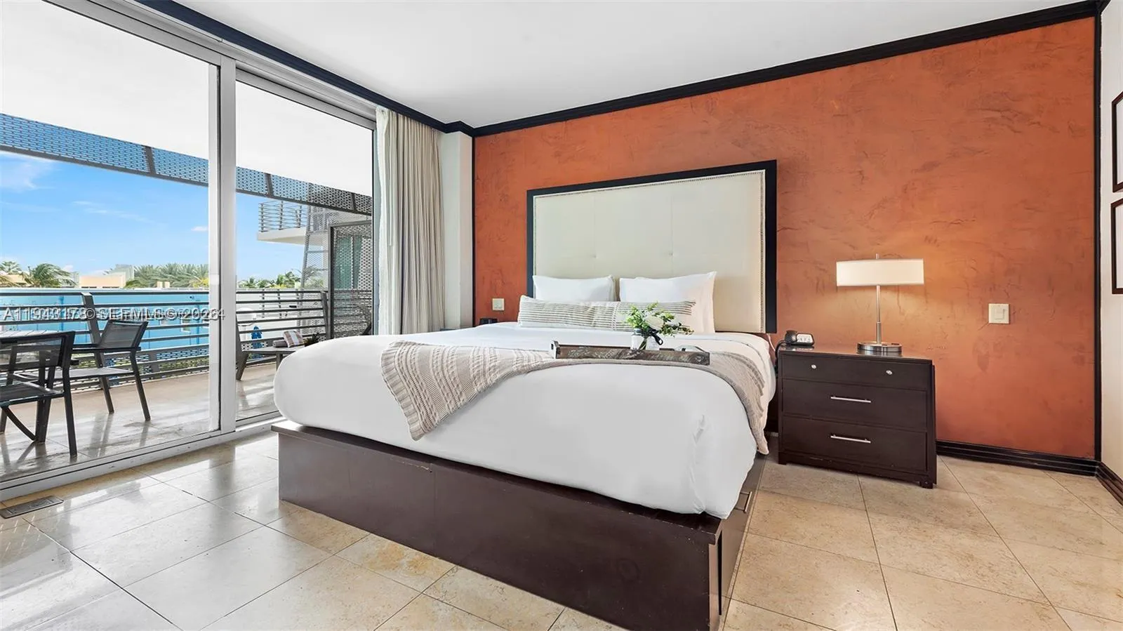 1437 Collins Ave # 327, Miami Beach FL 33139