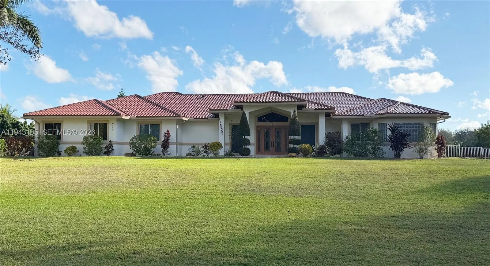 4 bedroom 3 bath for sale at 6550 SW 183rd Way, Southwest Ranches FL 33331