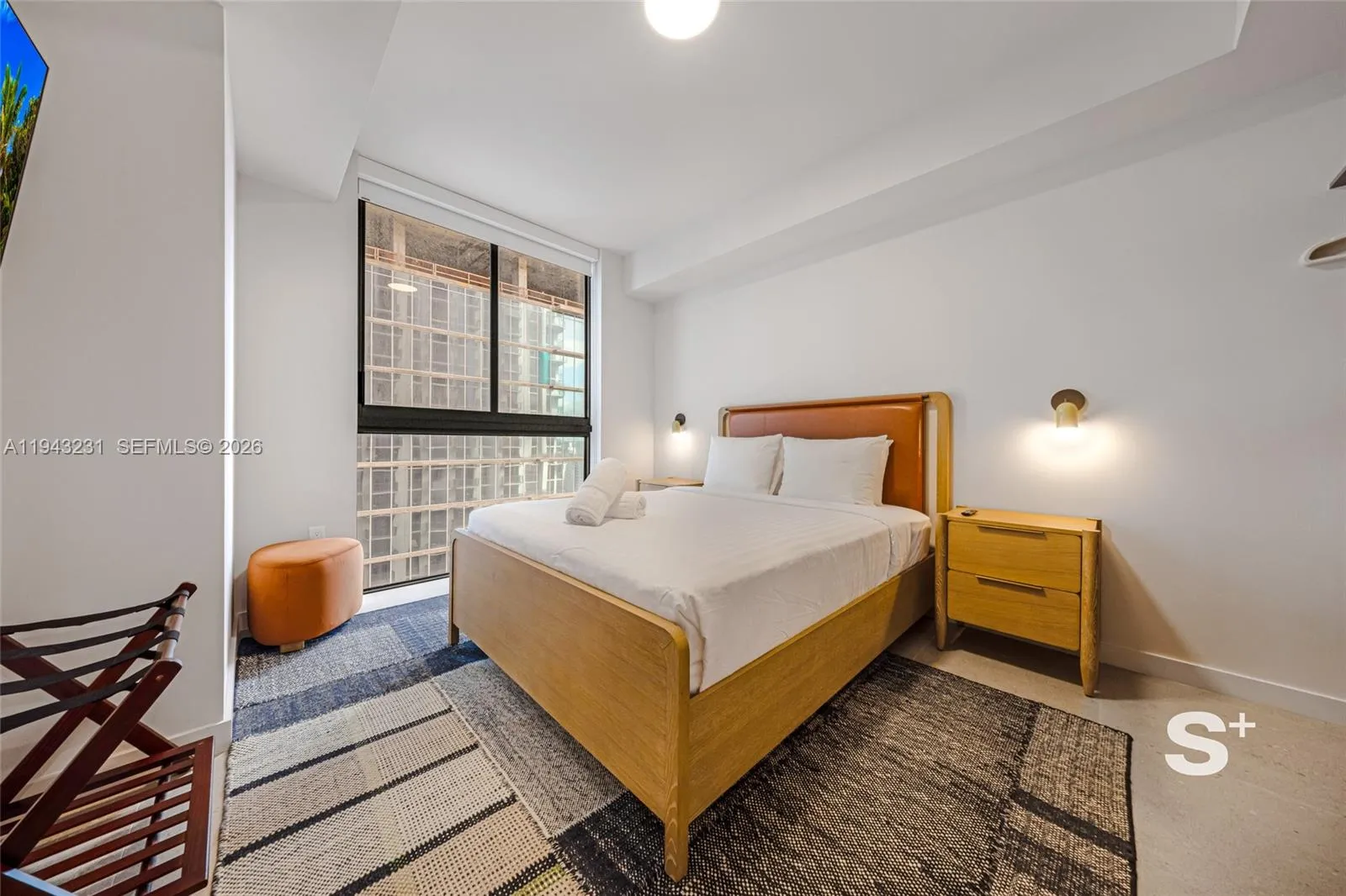 11 NE 6th St # 2307, Miami FL 33132