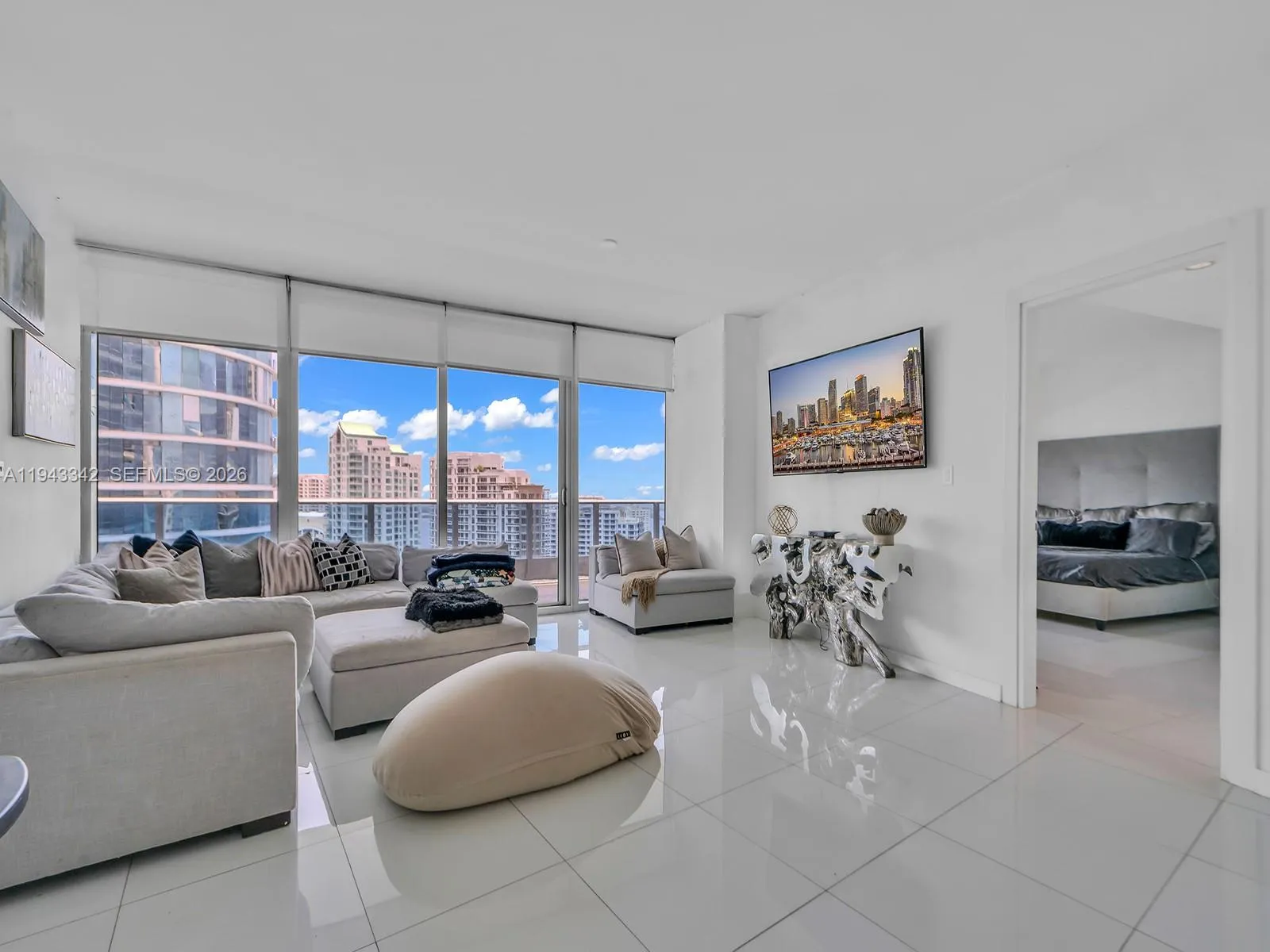 200 Biscayne Boulevard Way # 3603, Miami FL 33131