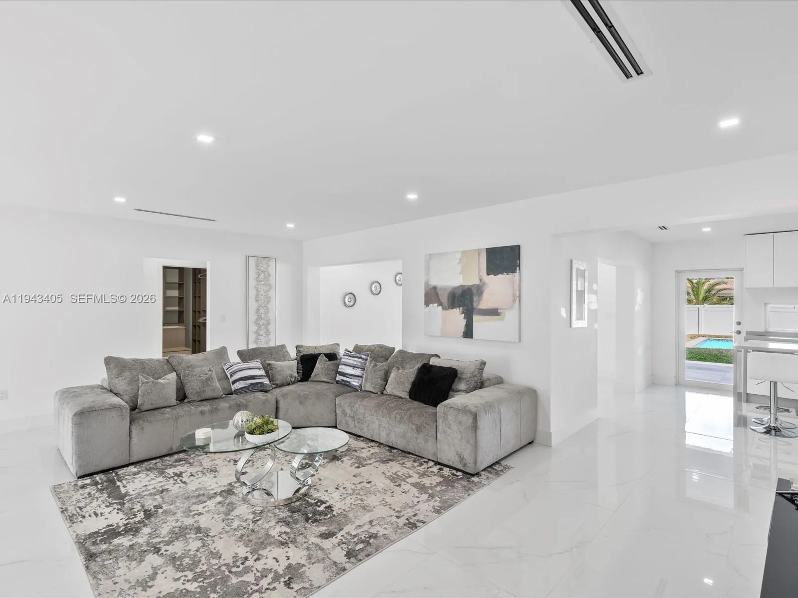 4901 Grant St, Hollywood FL 33021