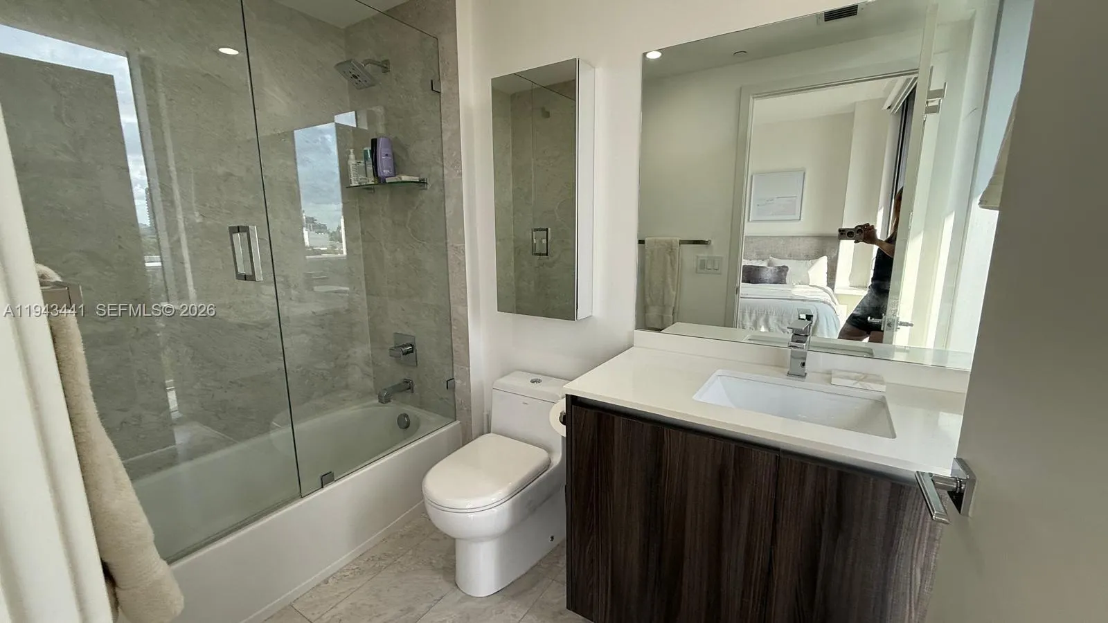 488 NE 18th St # 700, Miami FL 33132