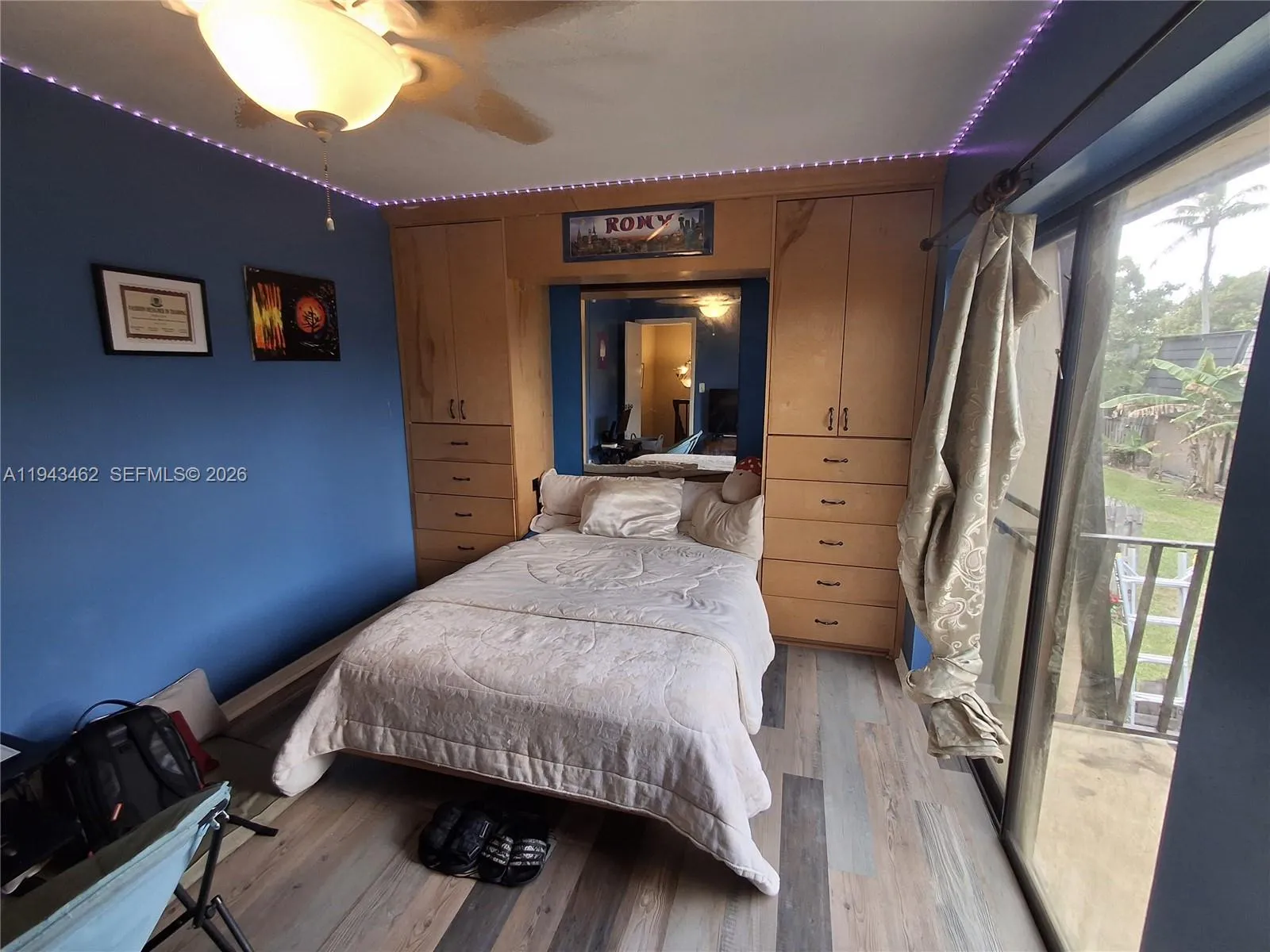 279 Woodland Rd, Palm Springs FL 33461