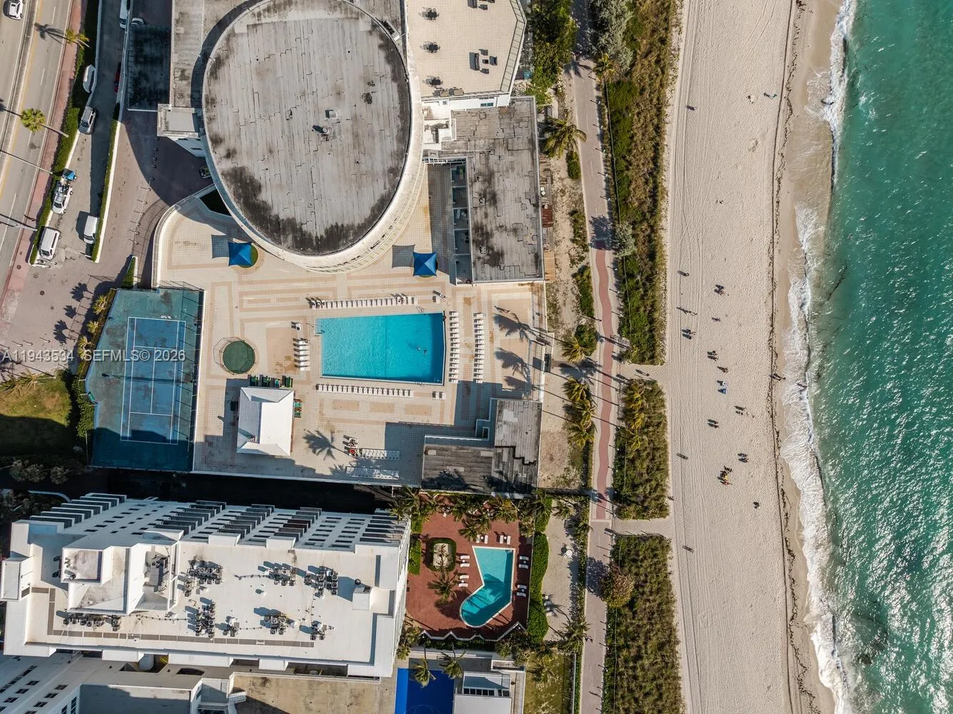5445 Collins Ave # M12, Miami Beach FL 33140