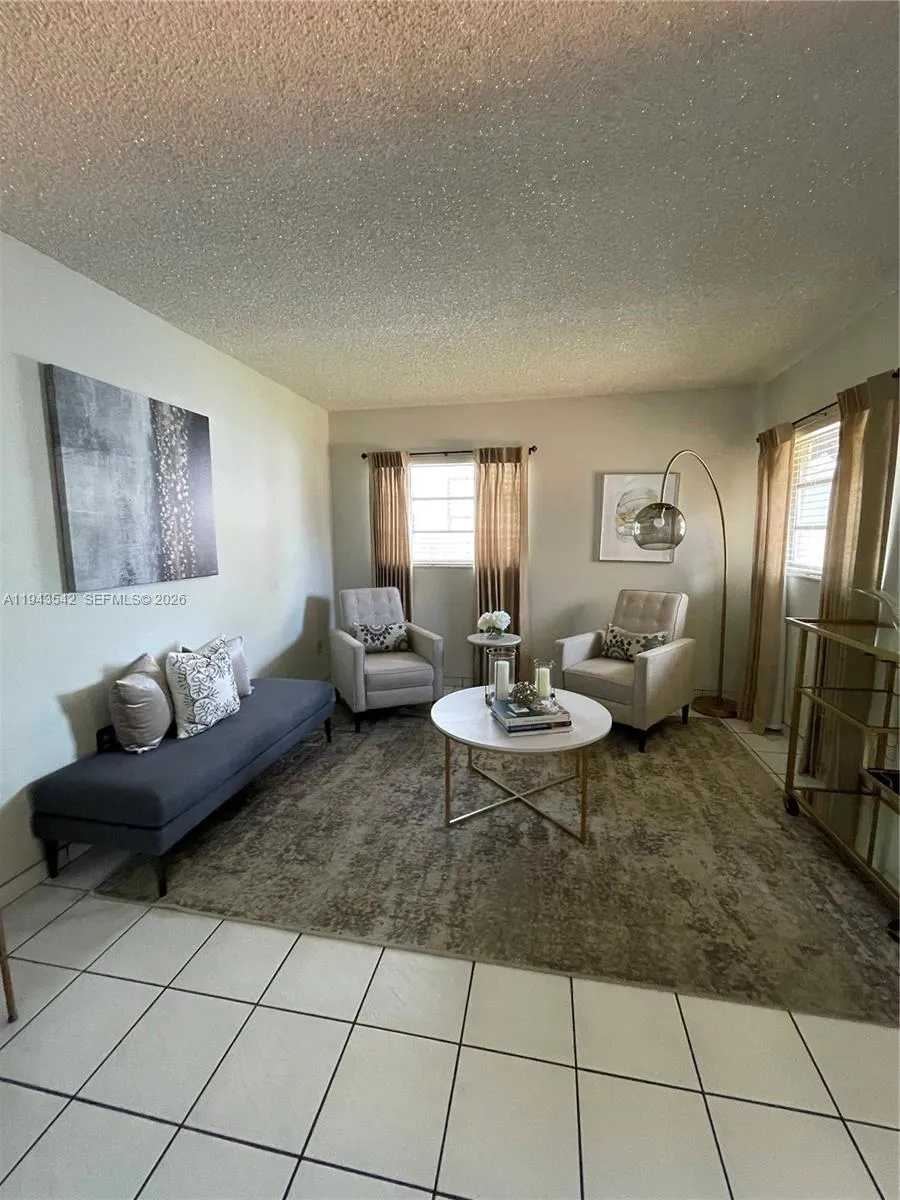 3270 SW 7th St, Miami FL 33135