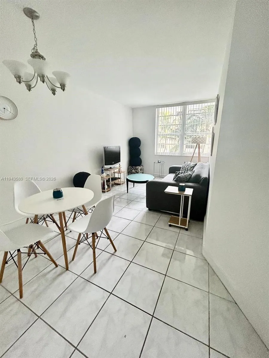 100 Lincoln Rd # 524, Miami Beach FL 33139
