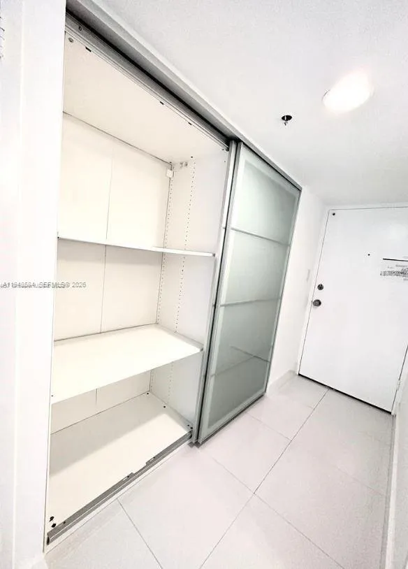 100 Lincoln Rd # 526, Miami Beach FL 33139