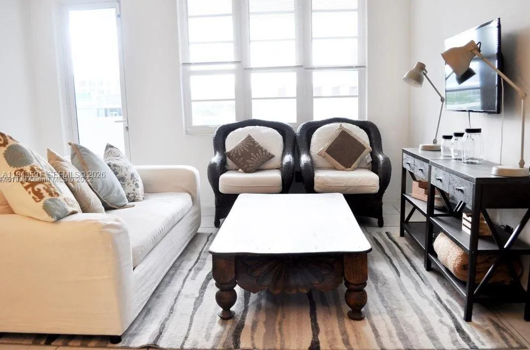 100 Lincoln Rd # 522, Miami Beach FL 33139