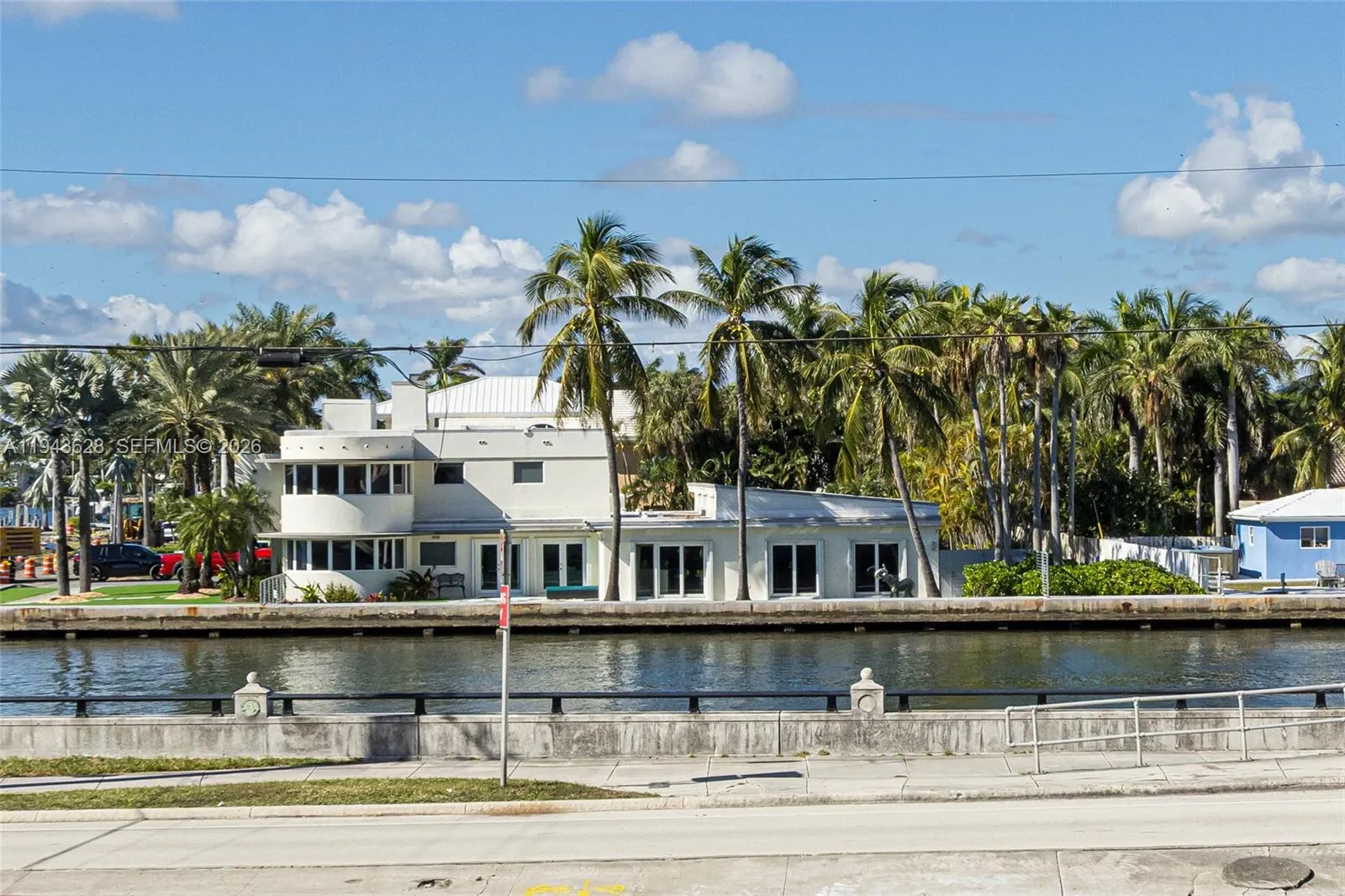 2 bedroom 2 bath for sale at 211 S Ocean Dr # 205, Hollywood FL 33019