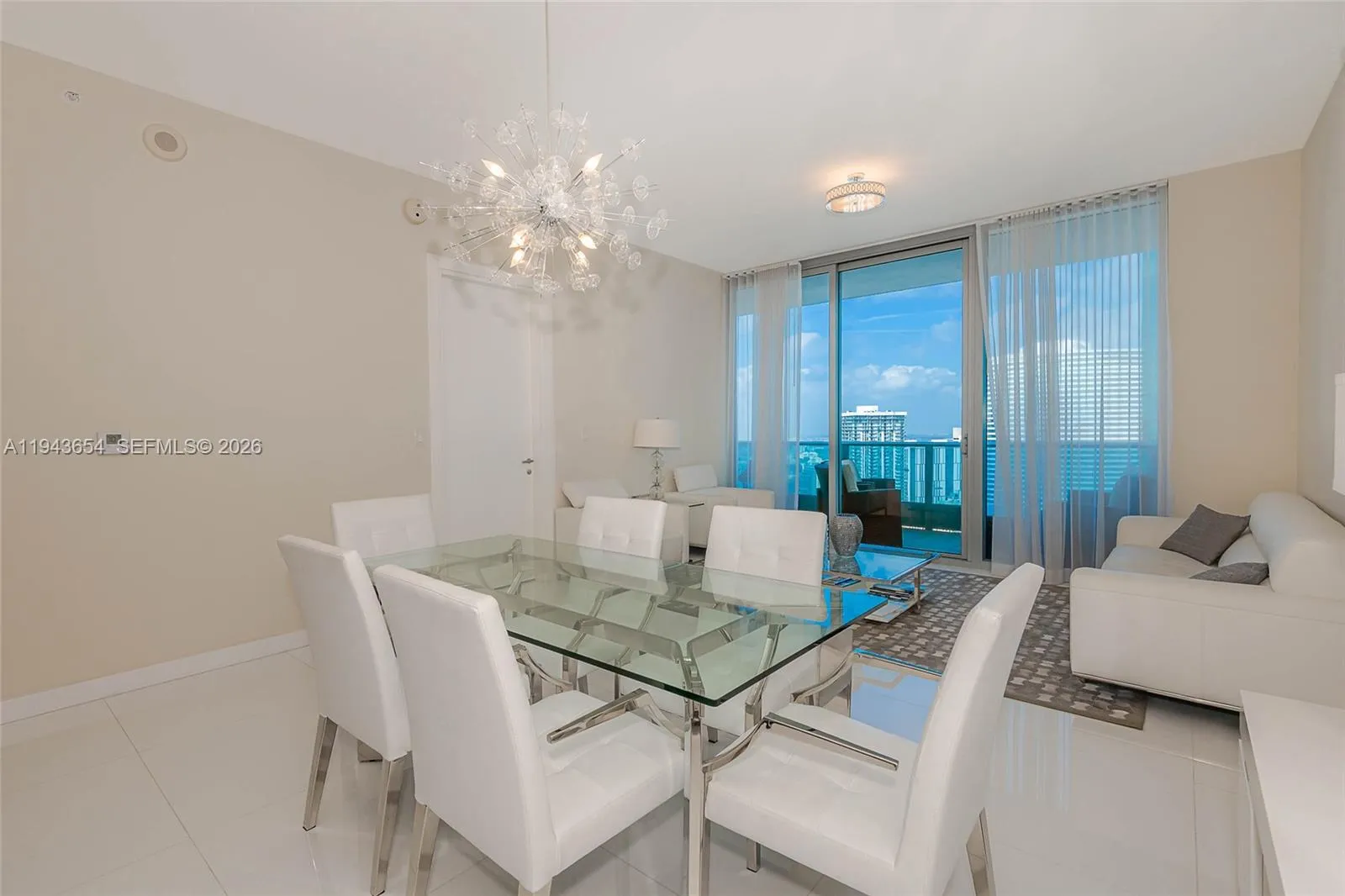 200 Biscayne Boulevard Way # 5109, Miami FL 33131