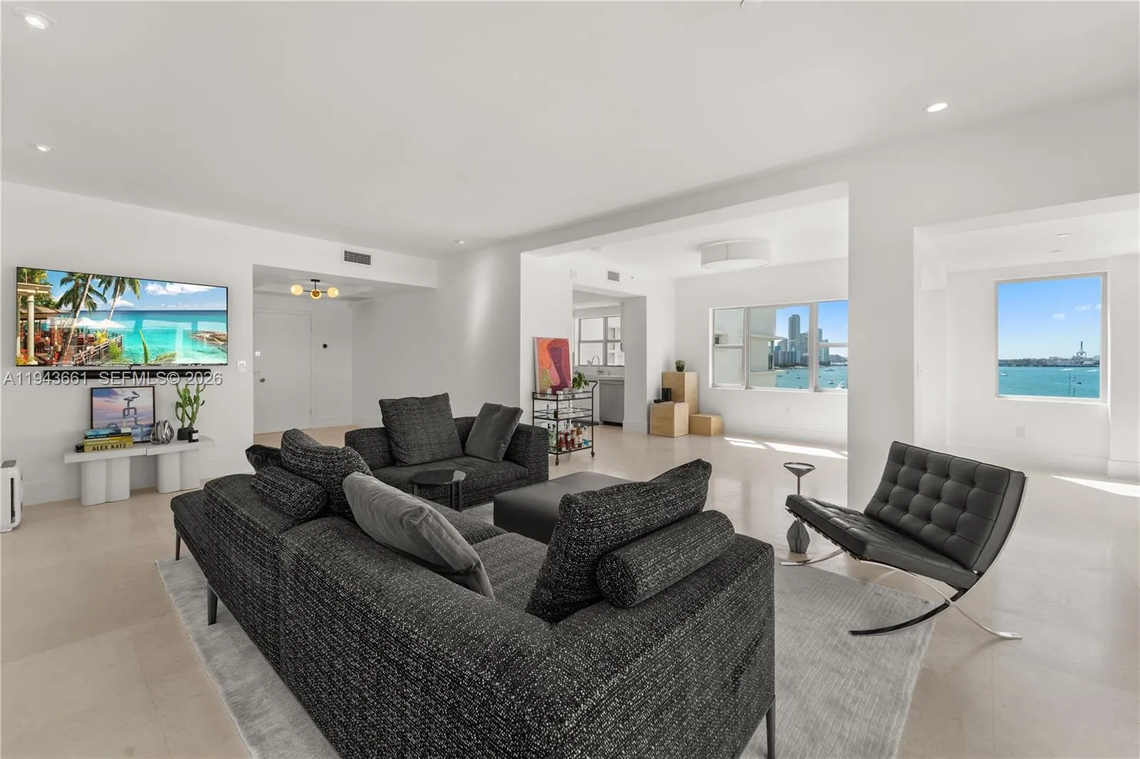 2 bedroom 2 bath for sale at 16 Island Ave # 7D, Miami Beach FL 33139