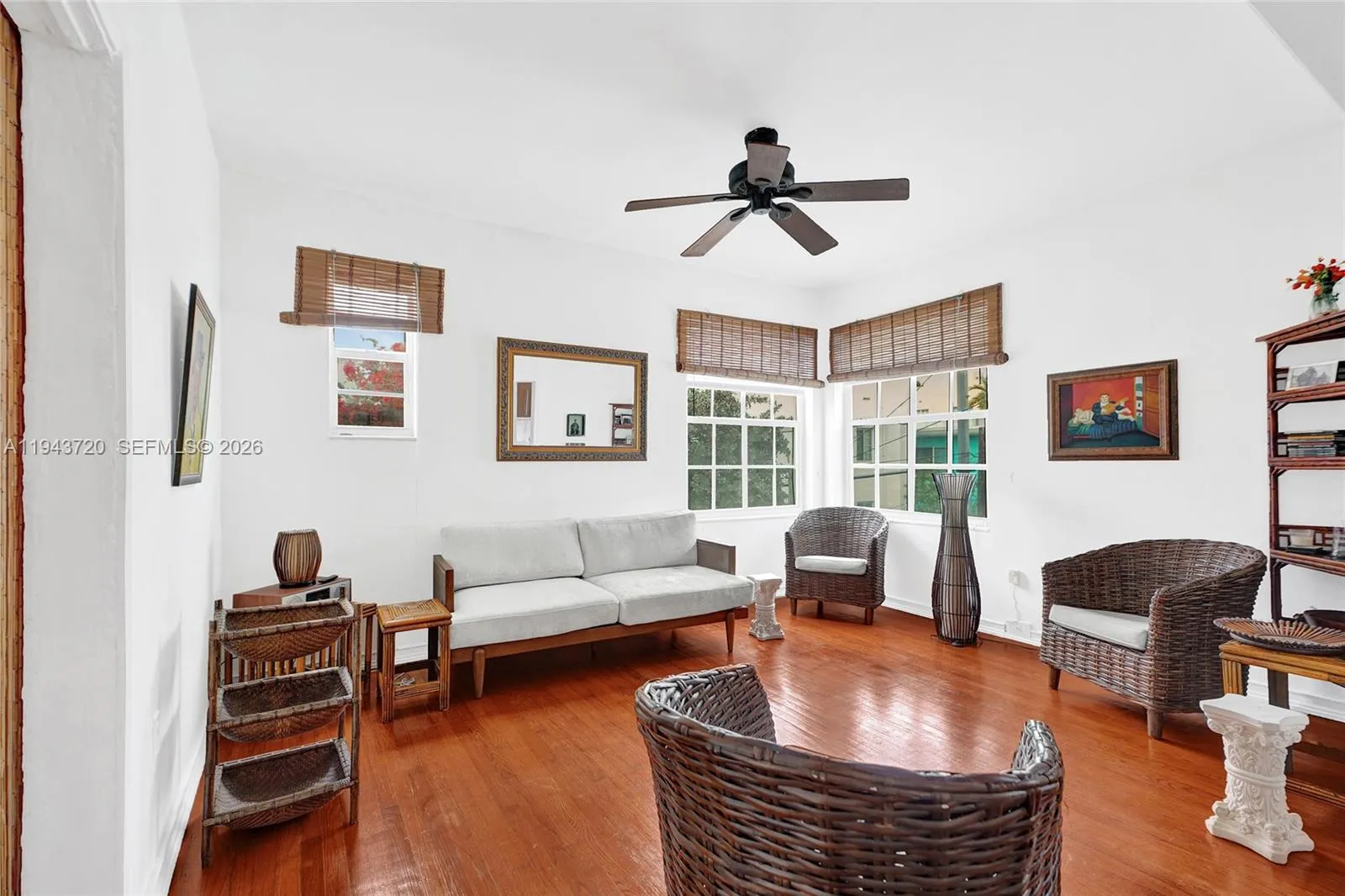 2 bedroom 2 bath for sale at 1022 Euclid Ave # 15, Miami Beach FL 33139