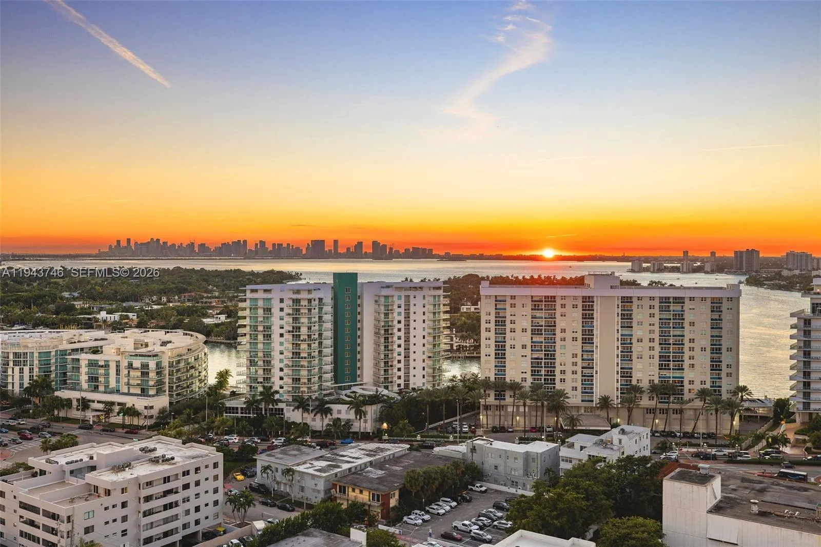 6799 Collins Ave, Miami Beach FL 33141