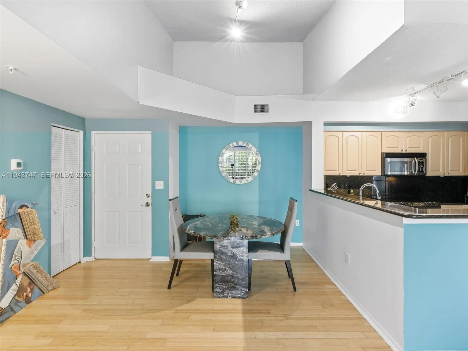 6861 SW 44th St # 304, Miami FL 33155