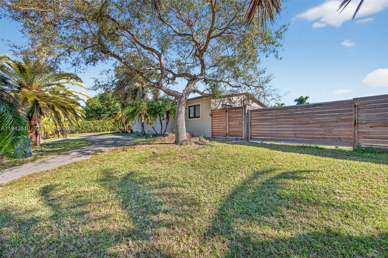 27701 SW 162nd Ct, Homestead FL 33031