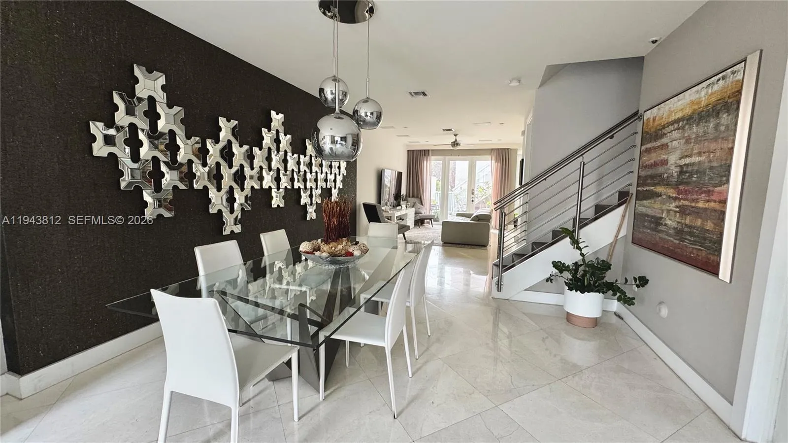 4 bedroom 4 bath for sale at 6428 NW 105th Pl, Doral FL 33178