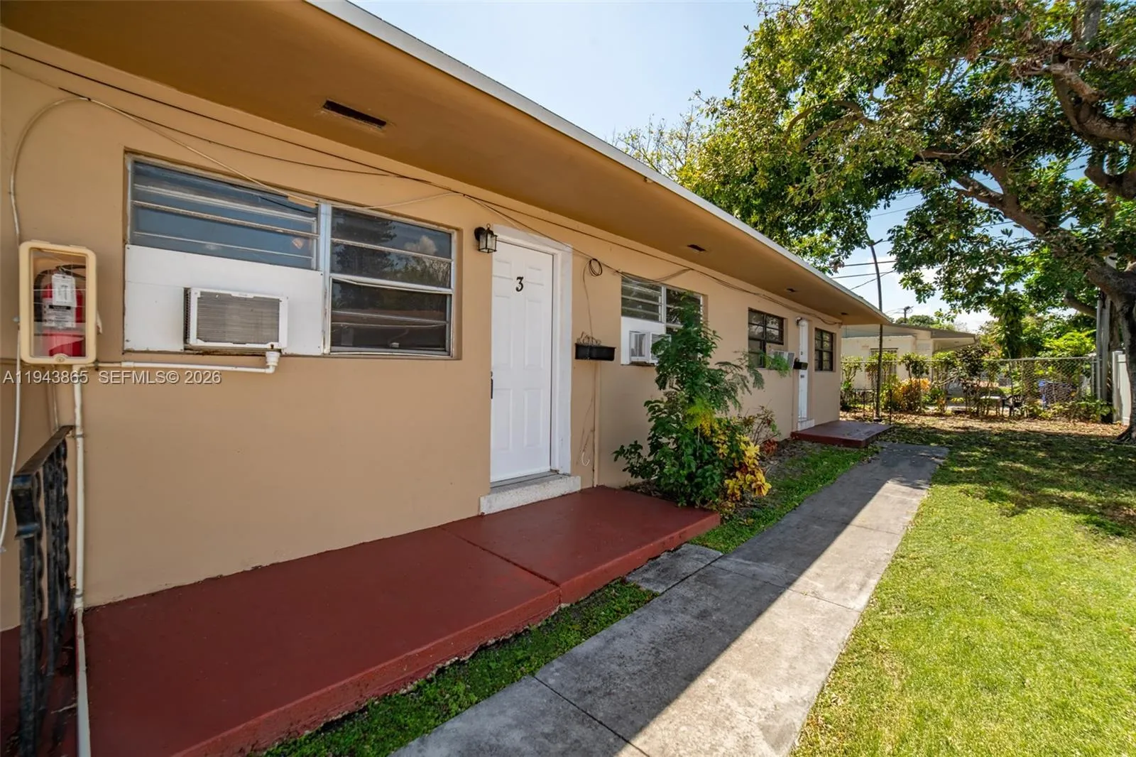 15940 NE 19th Ct # 3, North Miami Beach FL 33162
