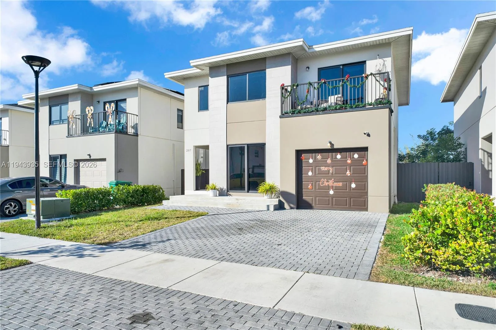 5 bedroom 4 bath for sale at 287 NW 13th Pl, Florida City FL 33034