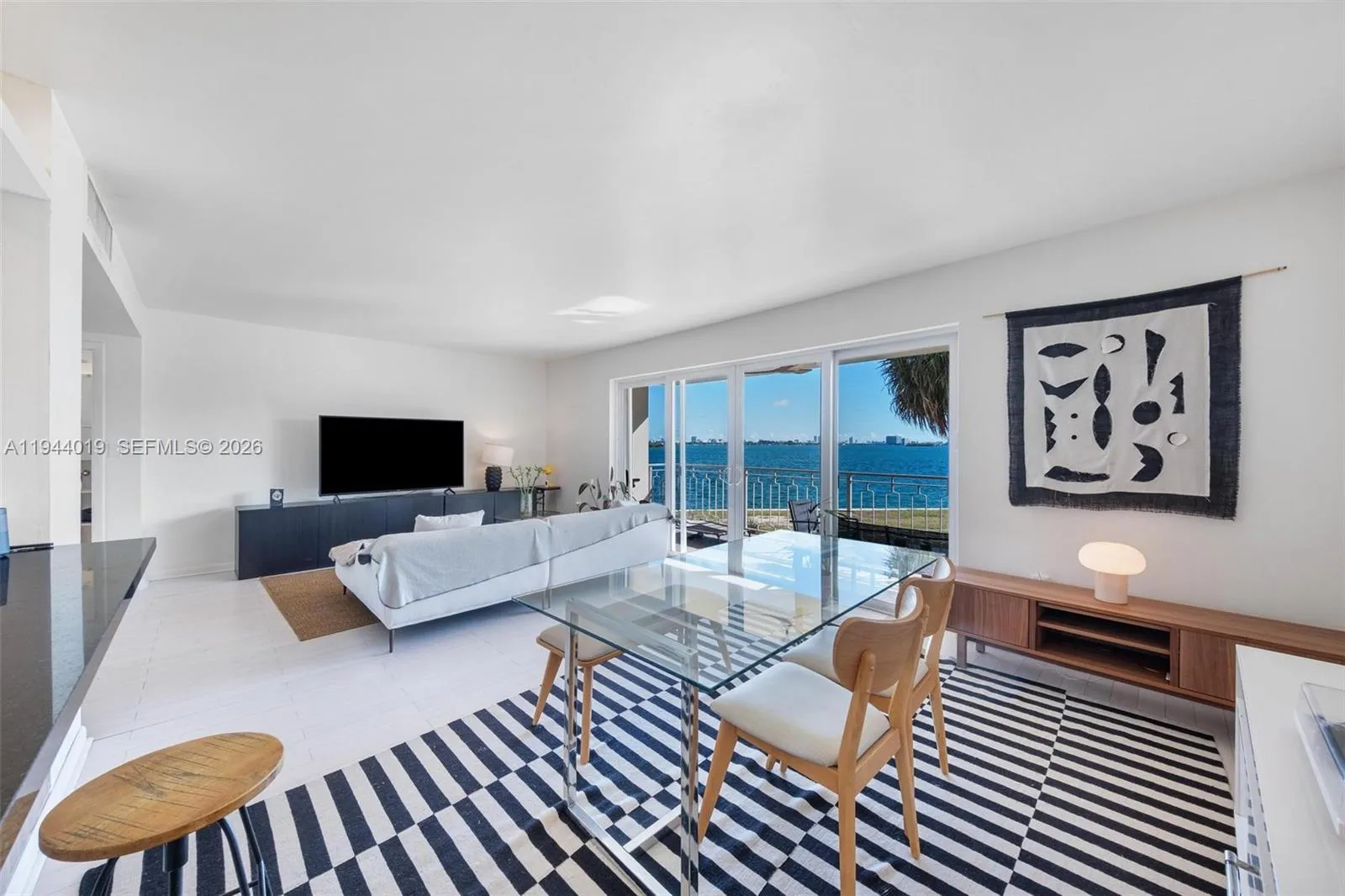 11111 Biscayne Blvd # 2D, Miami FL 33181