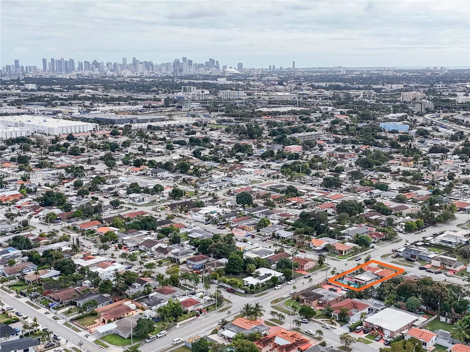 591 SE 5th St, Hialeah FL 33010