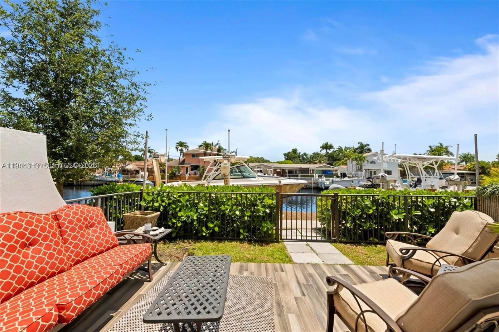4518 E Aqua Bella Ln, Dania Beach FL 33312