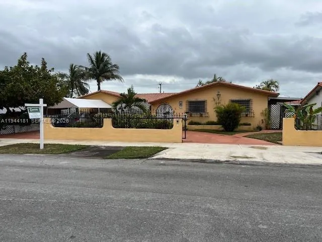 9832 SW 27th Ter, Miami FL 33165