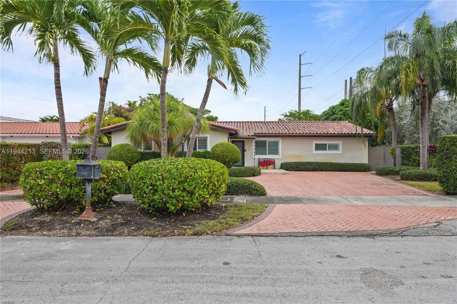 7145 SW 92nd Ct, Miami FL 33173