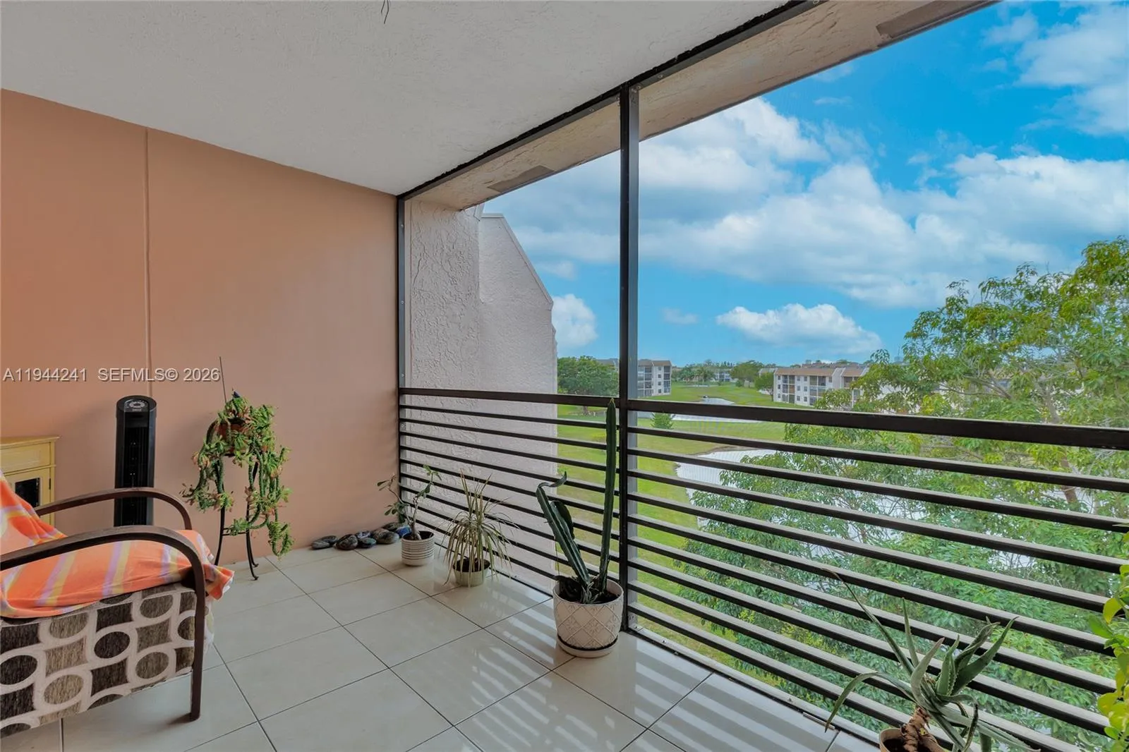 2 bedroom 2 bath for sale at 2981 N Nob Hill Rd # 406, Sunrise FL 33322